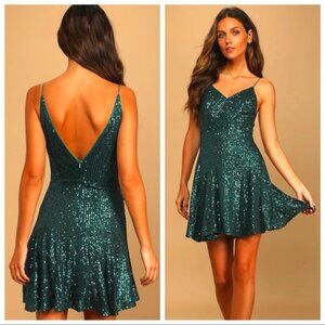 Lulu's Stun the Night Sequin Mini Dress In Emerald Green Size M EUC
